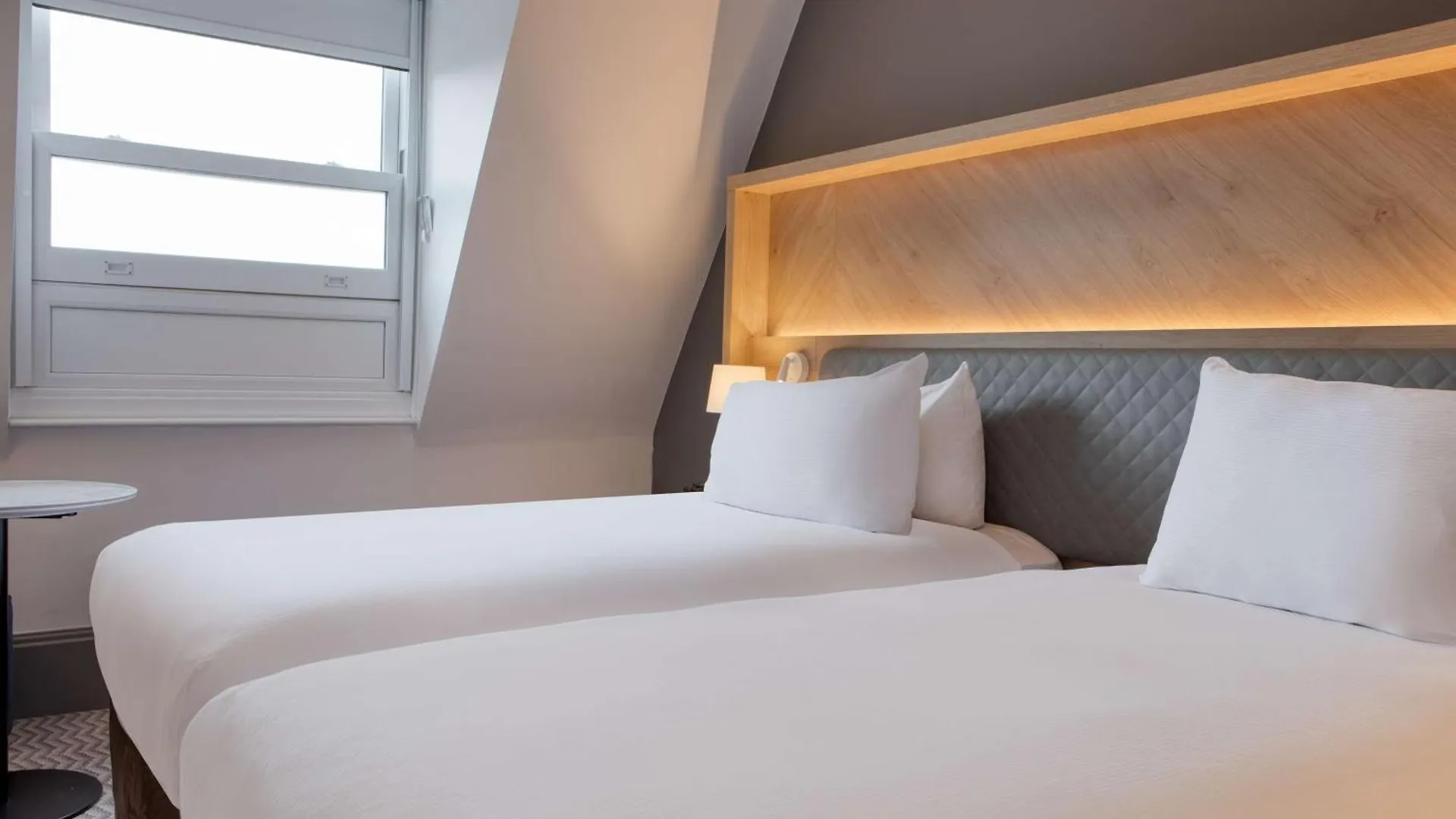 Hilton Nottingham Hotel 4*,  United Kingdom